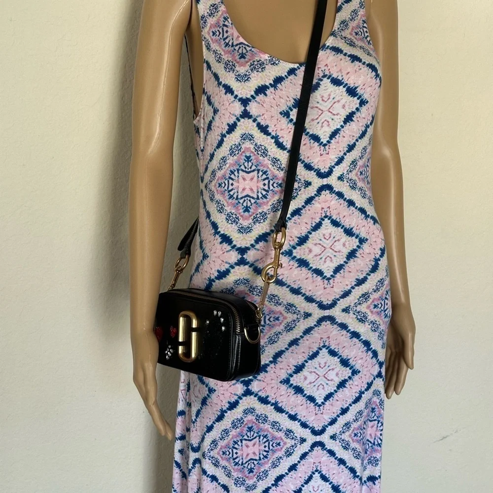 💎AUTHENTICATED MARC JACOB LIMITED EDITION CAMERA BAG💎 - Picture 3 of 15